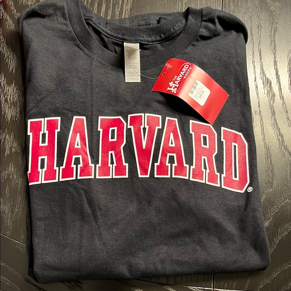 Gildan Navy T-Shirt with Red Harvard Logo